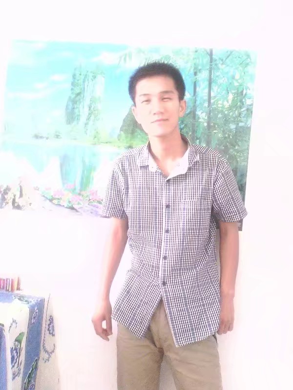 这是我伟哥，因2012被人骗进传销至今音信全无-王昌伟