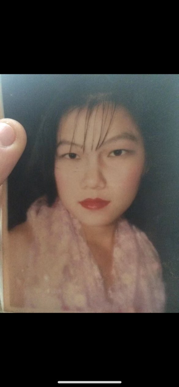失散多年的妈妈想找回 - 伍秀华
