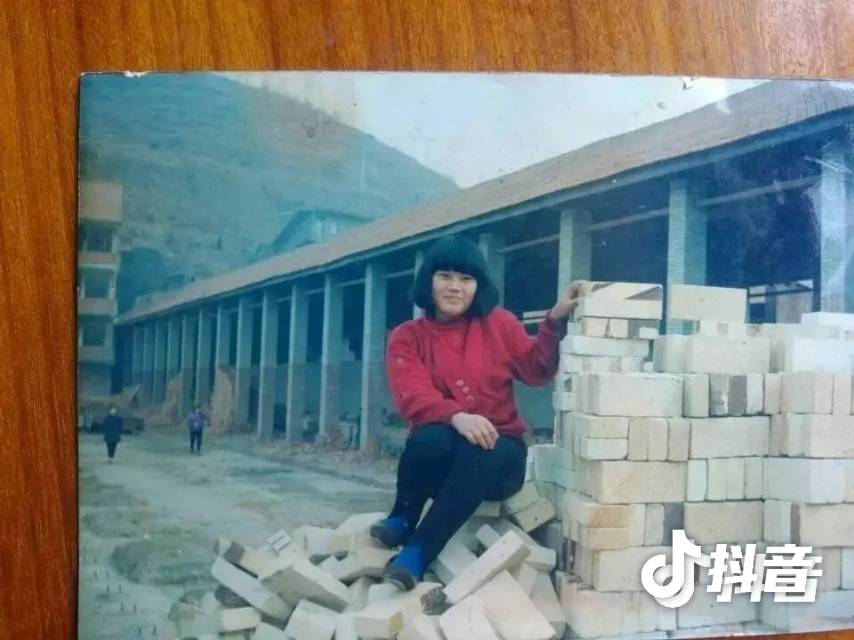 希望大家帮我寻找离家出走的妹妹，爸爸妈妈想在有生之（周锐）- 重庆市重庆市寻人找人网络平台