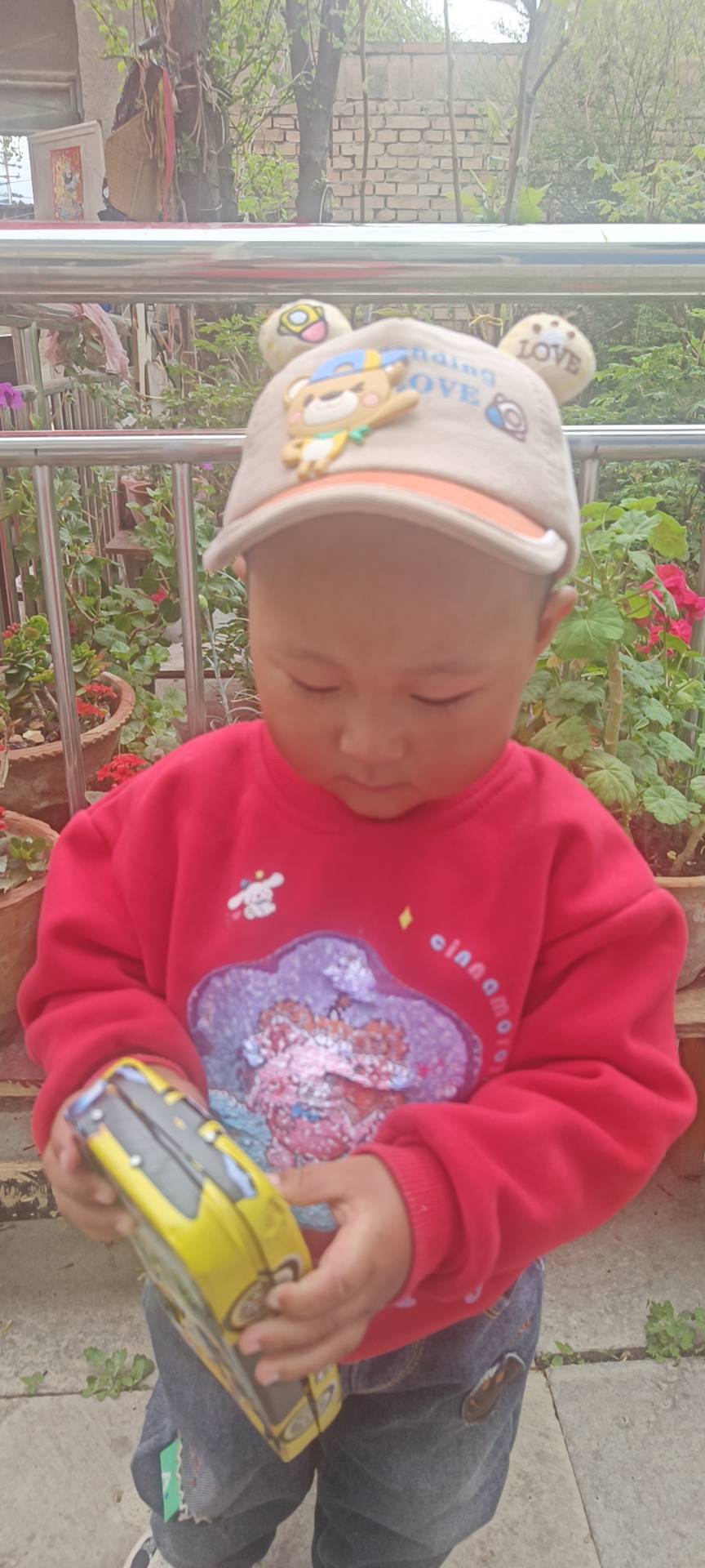 海东2岁小孩寻找亲生父母 - 刘朝瑞