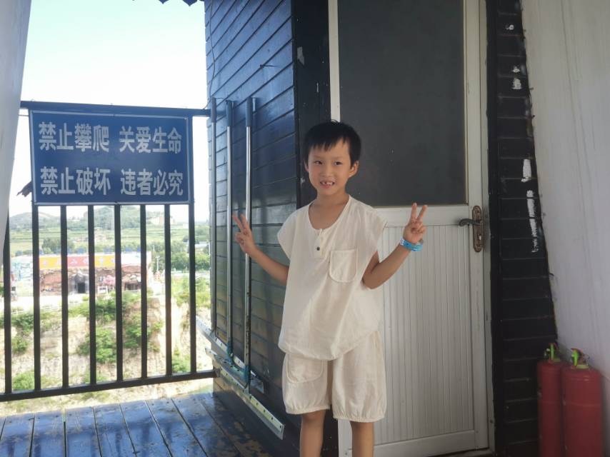 望知情人士联系15853035256 - 张晓璐