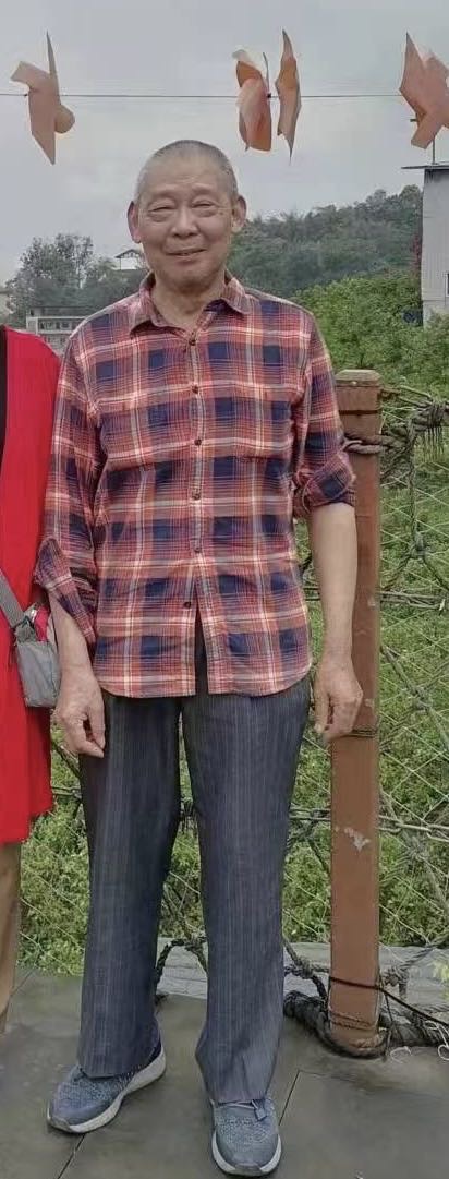 男，李兴福，74岁，170厘米左右，因年老体弱，动 - 李兴福