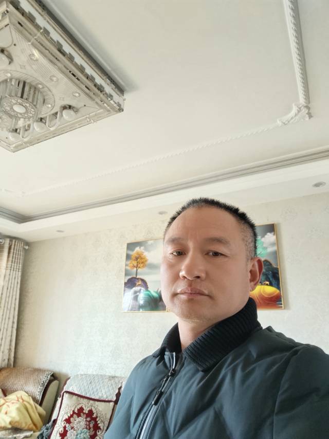 本人希望能找到到自己的父母及兄弟，如有相貌相似联系 - 方会丰