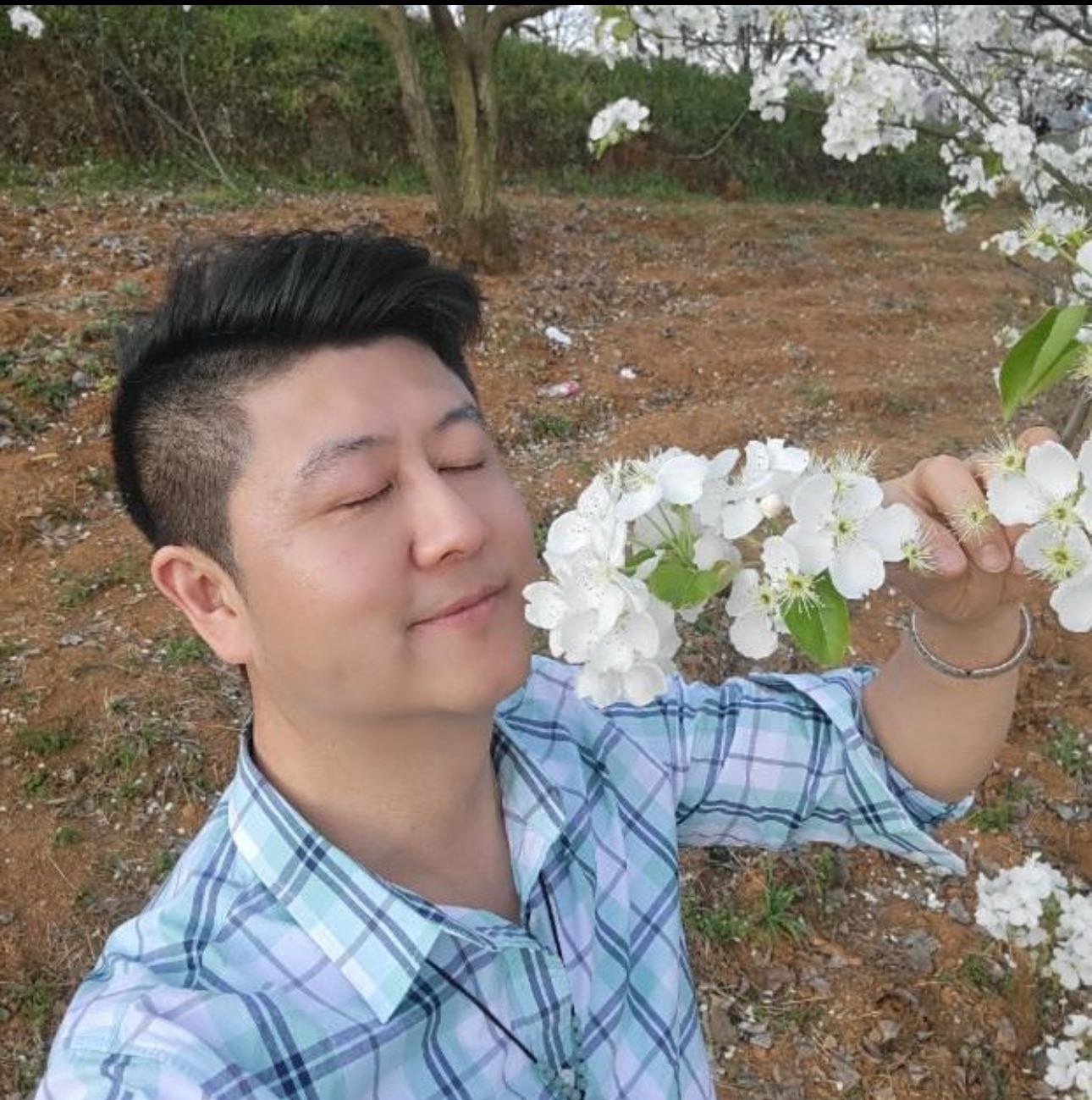 找到这人必有重谢 - 李炜