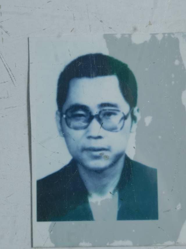 老母亲等待你回家！ - 艾宏波