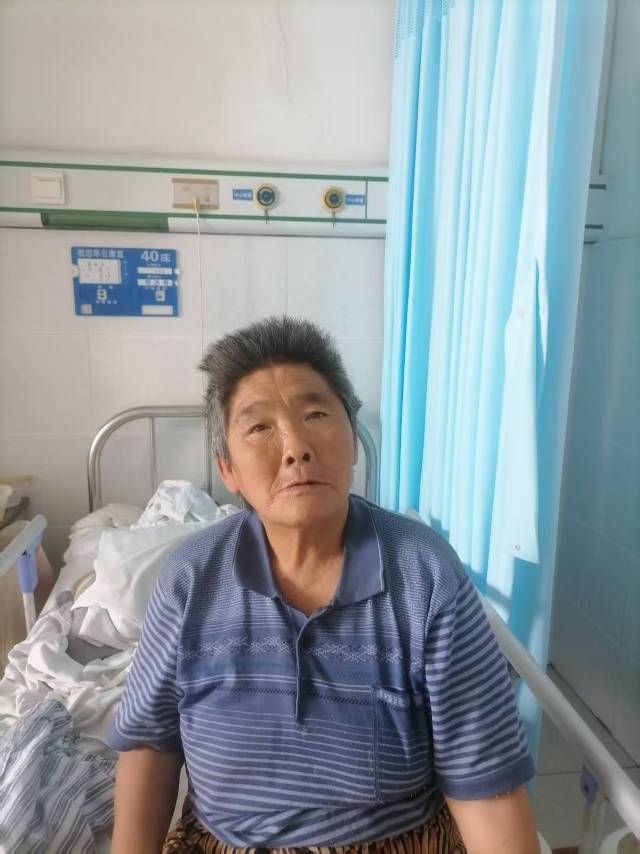 大家帮忙找找她的家人，谢谢！ - 付亚荣