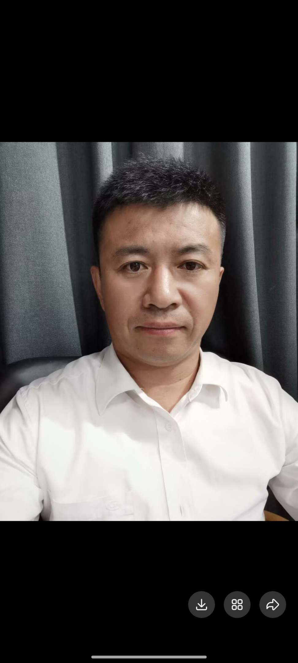 忠诚于国家一样忠诚于我的男人 - 李国豪