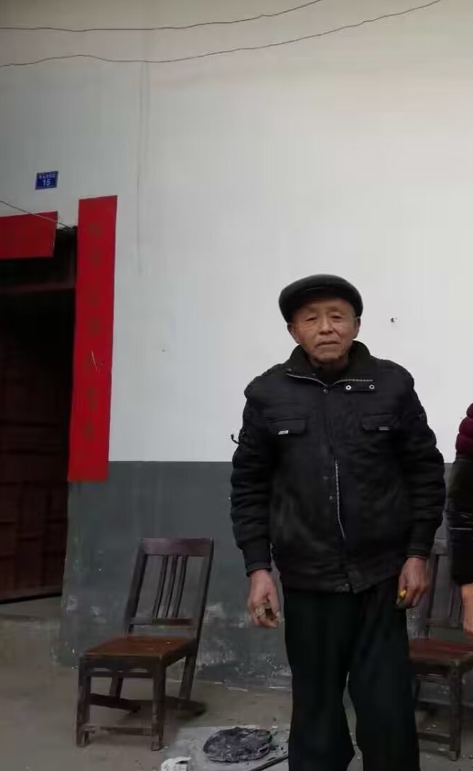 家中老人走失，恳请广大网友帮忙留意，帮助老人回家 - 夏长俊