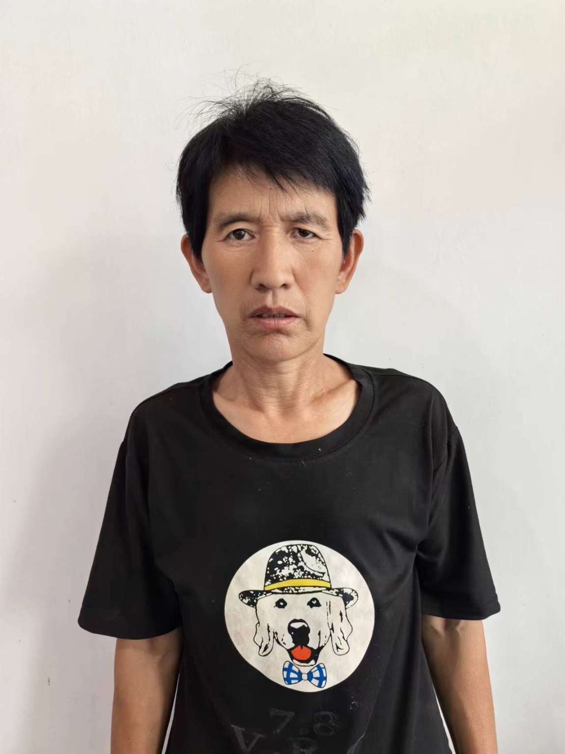 此人找不到家了，智力有问题，只知道自己叫张桂芹。 - 张桂芹