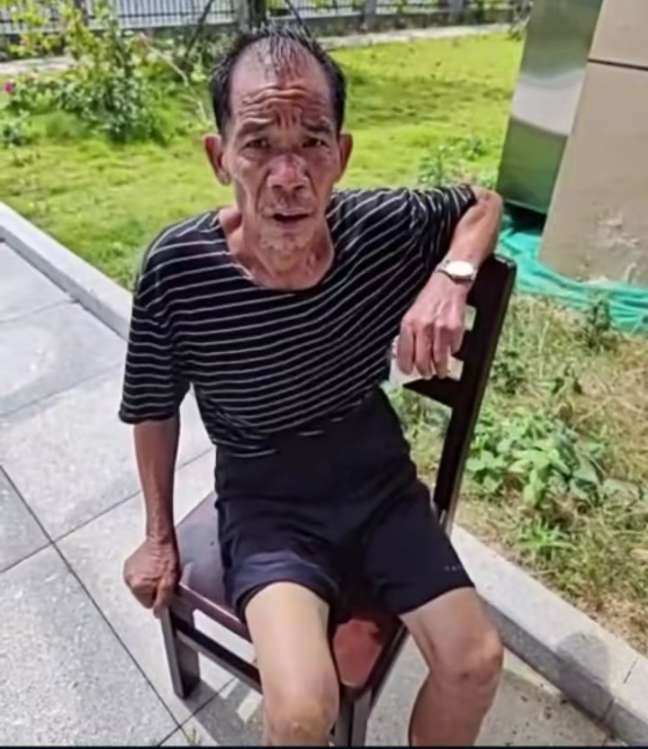 请各位好心人多留意，如有看见请告知，谢谢… - 张可贵