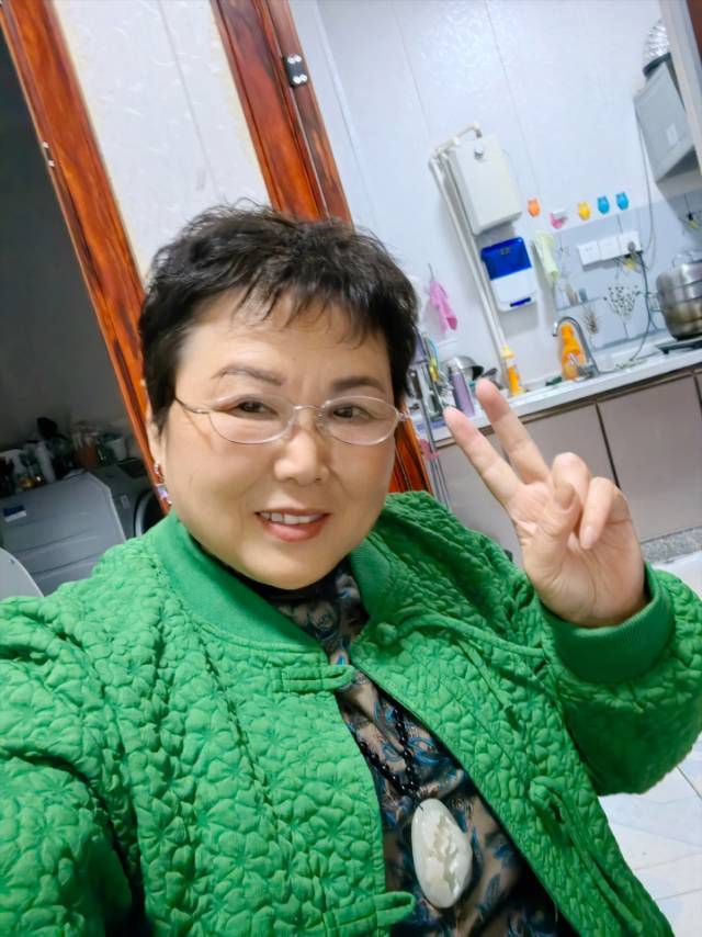 大家好，有人见到谢丽帮忙传达 - 谢丽