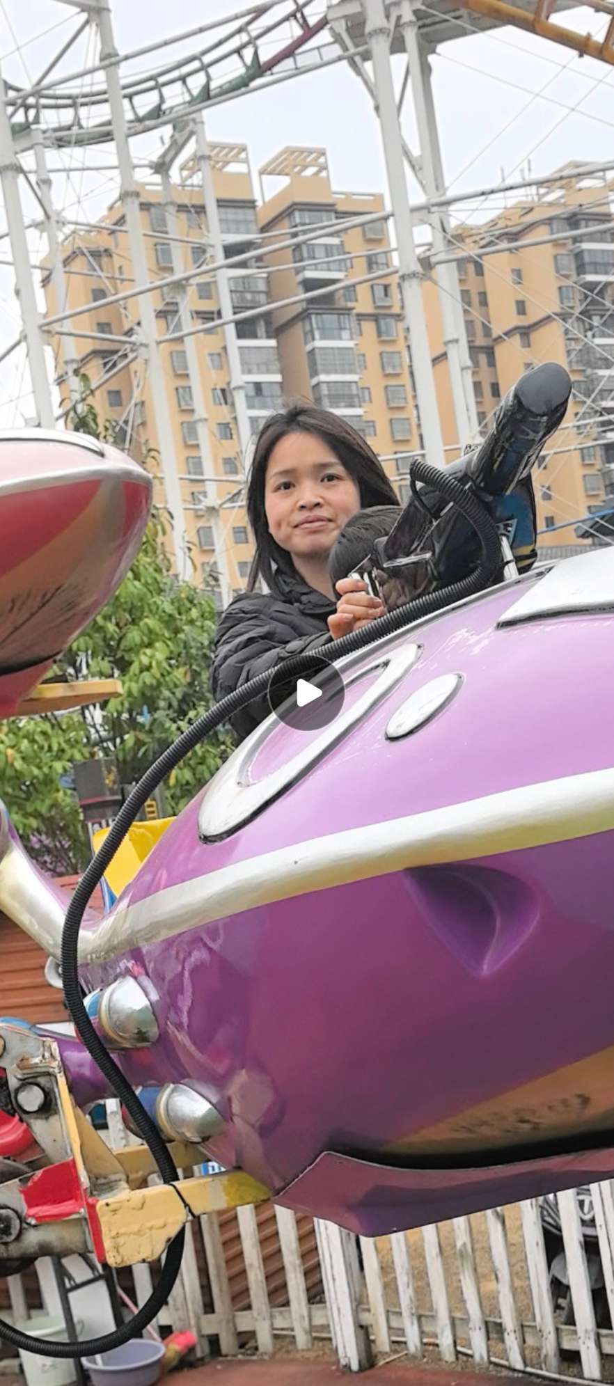 求大家帮忙找一下这个人 - 余学欣