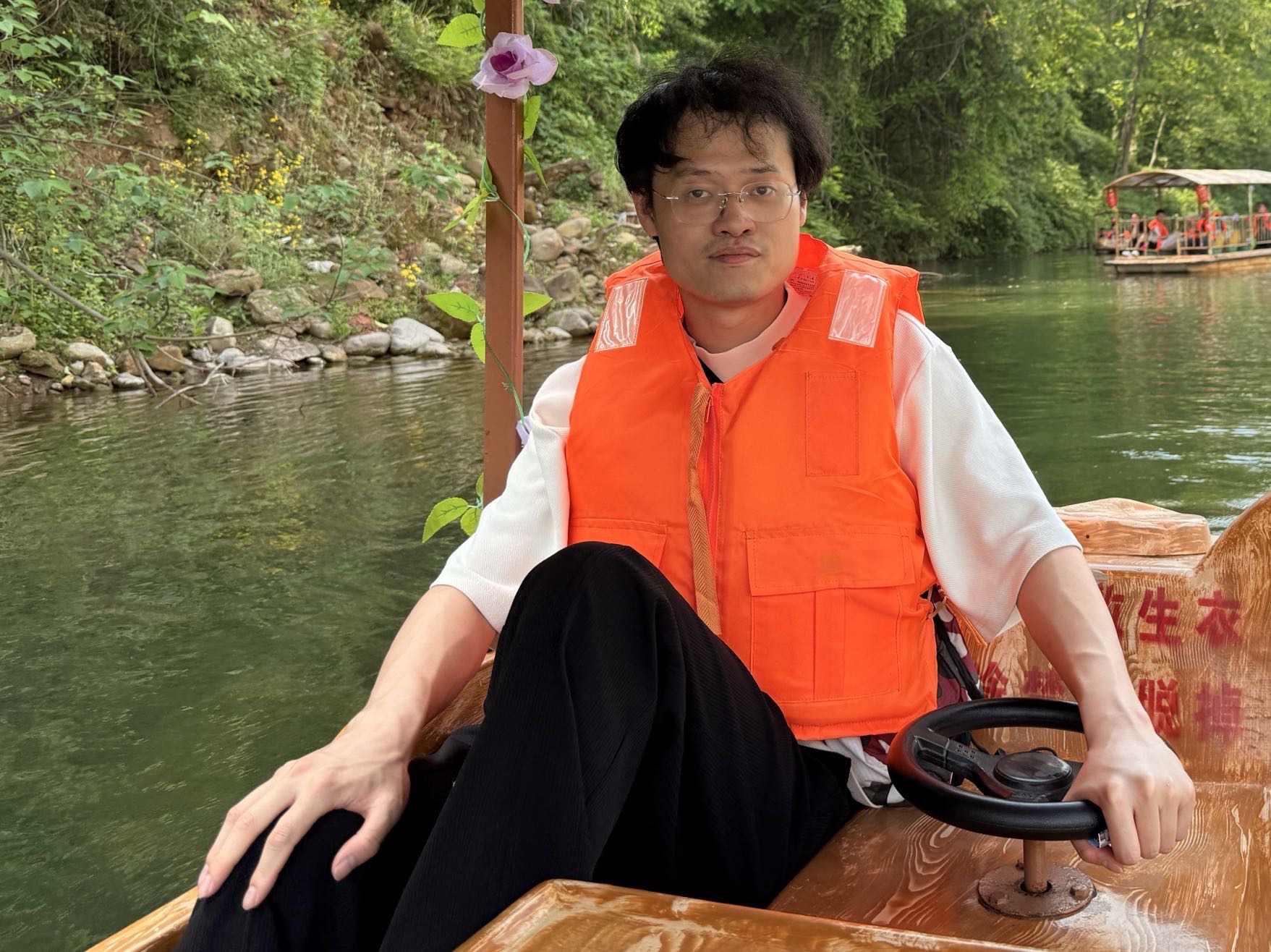 相恋六年男朋友失踪，麻烦大家帮帮忙！ - 朱哲韬