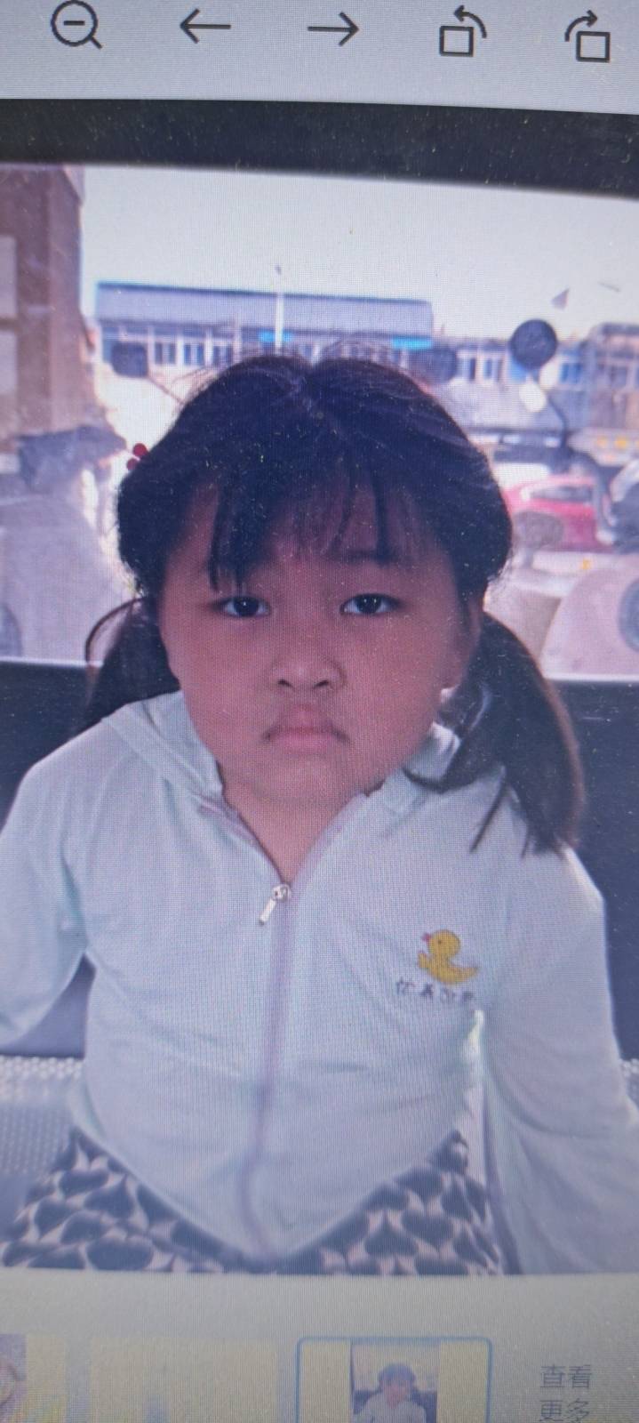 寻找父母 - 王慧然