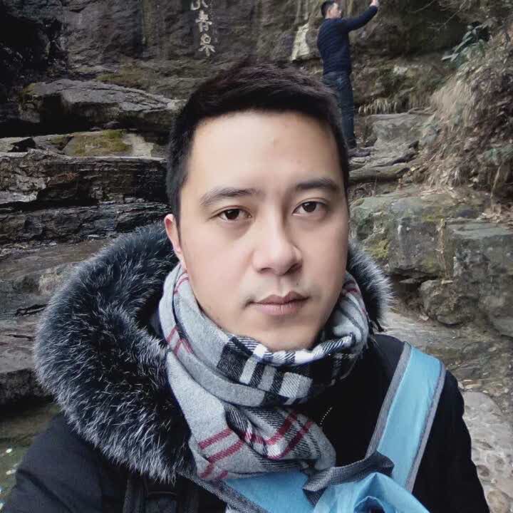 听说你欠了很多钱然后玩失踪的 - 张天佑