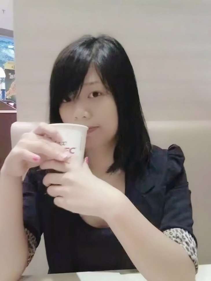 我用一生的时间去寻找一个人，若寻得到，我幸！ - 黄兰芳（海萍）