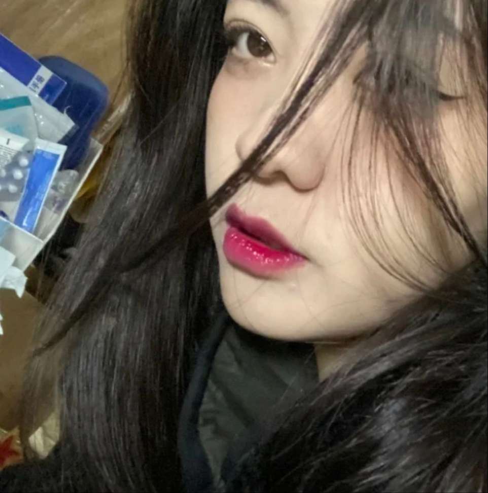请各位帮忙找一下我姐 - 刘芳