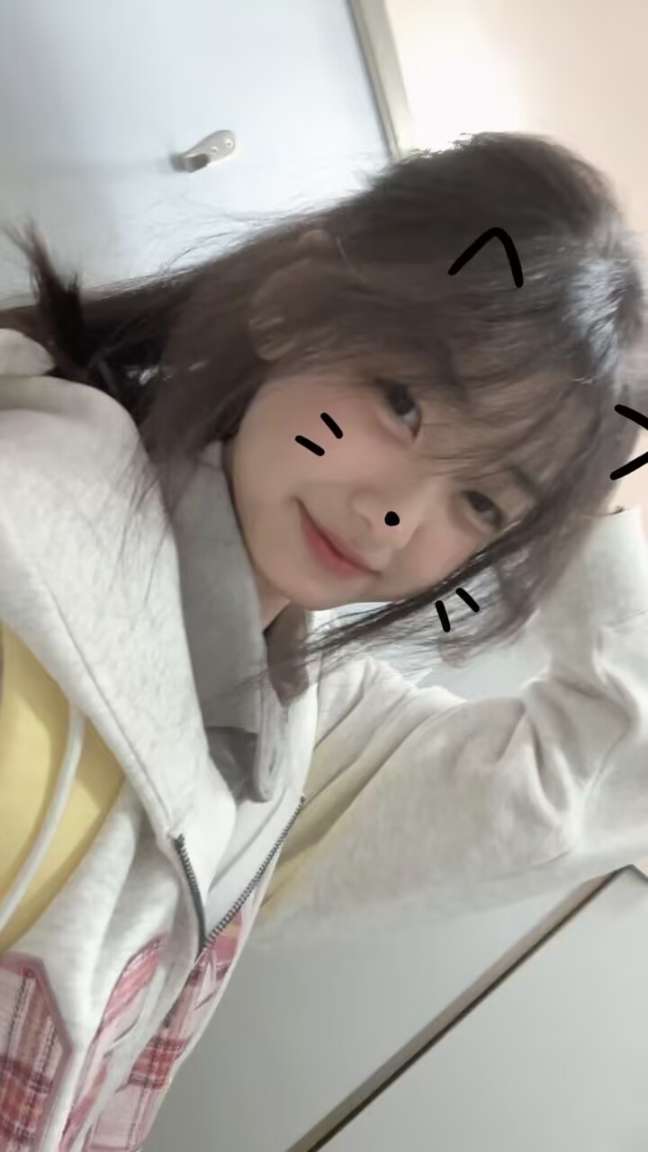 好多天不能联系很想念她 - 苏婉婷