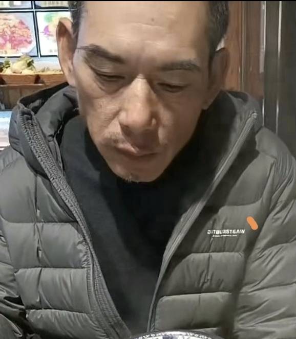 请好心人帮忙找一下 - 朱根平