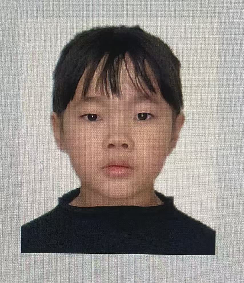 寻找亲生父母 - 陈思妍