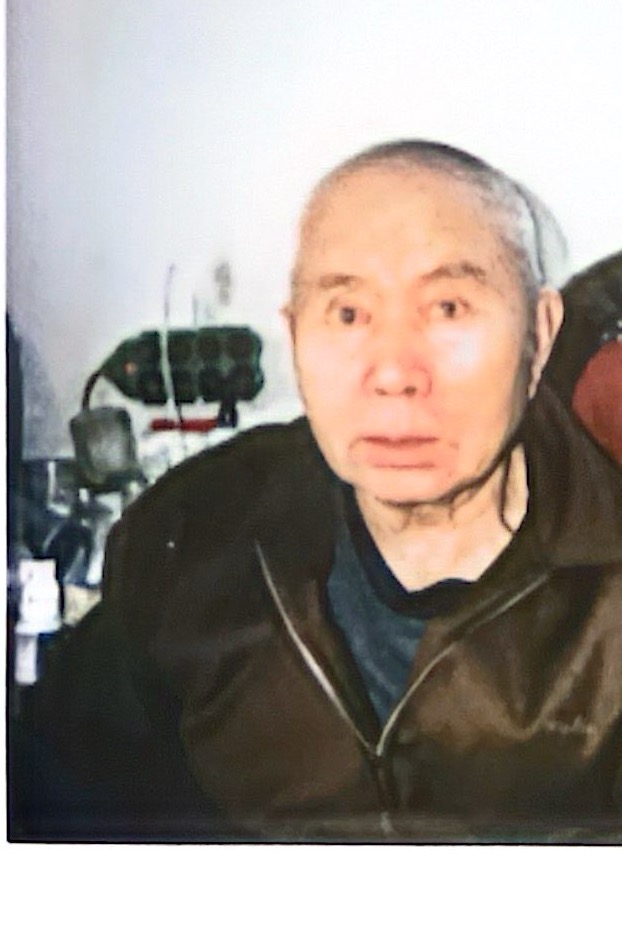 脑梗老人于10月27日早上六点半离家至今未归 - 谢康华